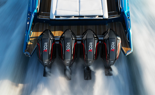 Mercury Racing cherche à en imposer avec le nouveau moteur hors-bord v8 suralimenté